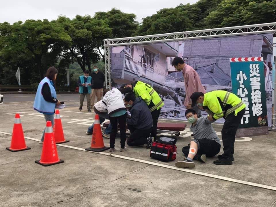 人員受傷救治
