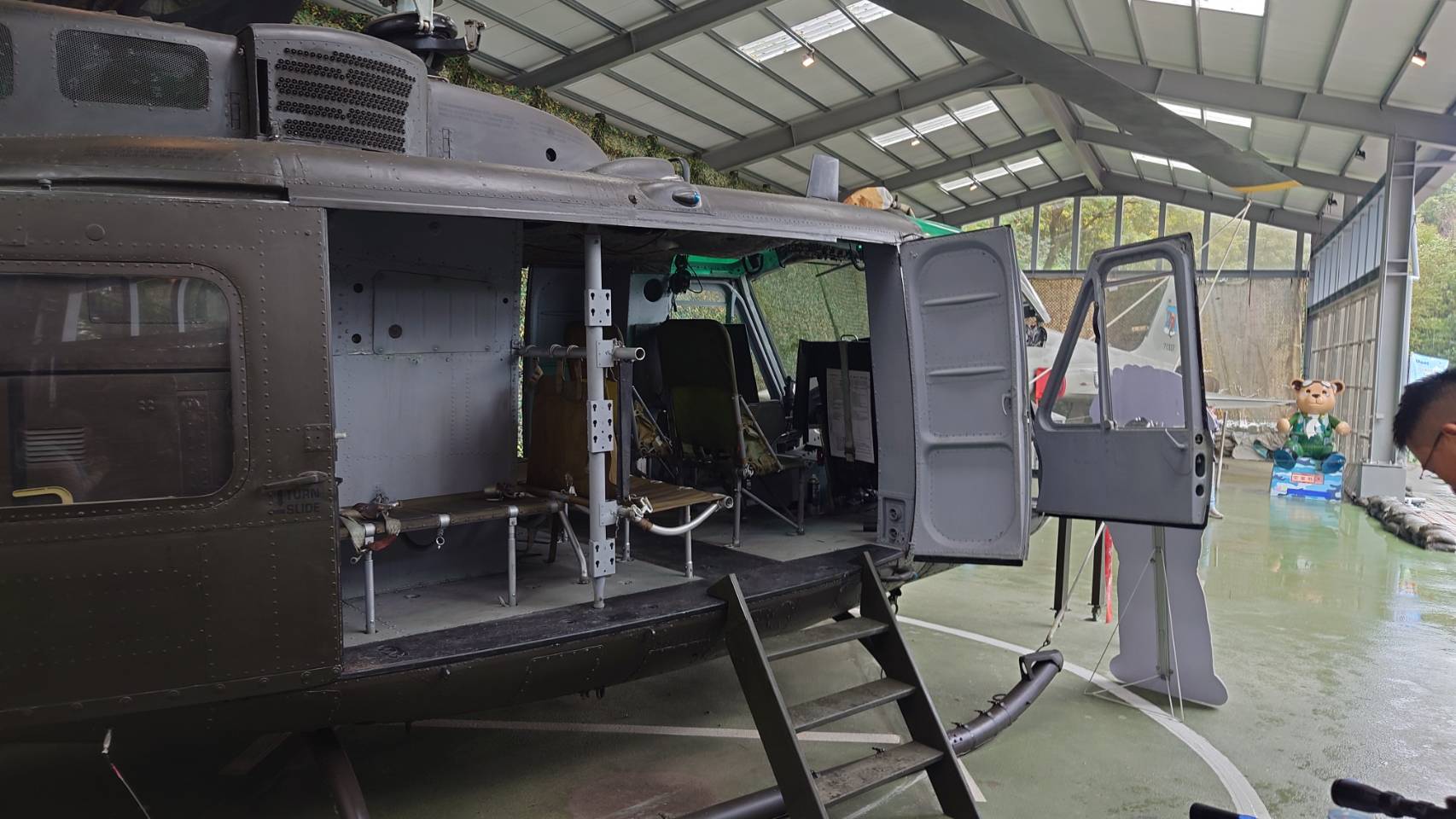 興華驛站除役飛行裝備UH-1H直升機