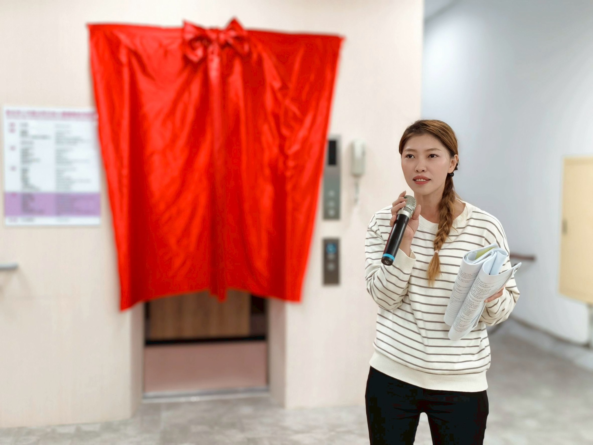 三菱電梯技師介紹新電梯